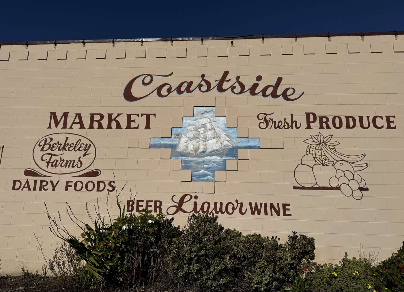 Coastside Market exterior mural
